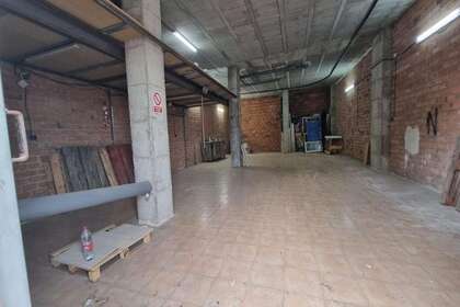 Commercial premise in Roquetas de Mar, Almería. 