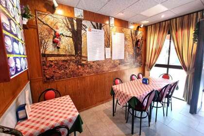 Commercial premise for sale in Roquetas de Mar, Almería. 