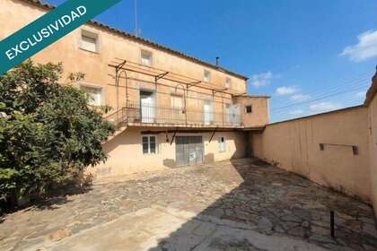 房子 出售 进入 Barbués, Huesca. 